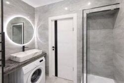 2-��������� �������� � 44 �² � 9/10 ����, ��������� 174 ���� 5