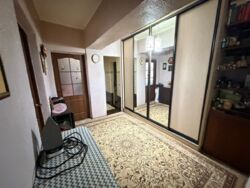 2-��������� �������� � 61 �² � 1/5 ����, ��������� 502� � ����� ��������� ���� 4