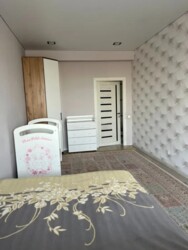 2-��������� �������� � 52.1 �² � 3/10 ����, ��� �������� 218 ���� 9