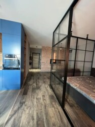 1-��������� �������� � 44.4 �² � 7/13 ����, �������� 194 ���� 7