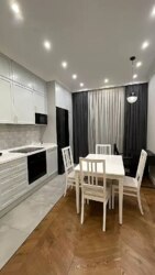 2-��������� �������� � 40 �² � 9/14 ����, ������ 22/2 � ����-������ ���� 7