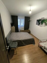 2-��������� �������� � 51.7 �² � 7/12 ����, ���������� 158 � ������� ���� 6