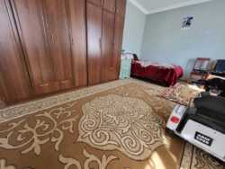 ��������� ��� � 5 ������ � 220 �² � 10 ���., ������� 3 � 5 ����� �� ������ ����� � ����� ���� 9