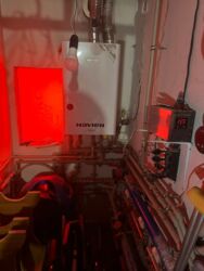 ��������� ��� � 4 ������� � 194 �² � 6 ���., �������� 3� ���� 13