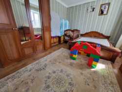 ��������� ��� � 5 ������ � 220 �² � 10 ���., ������� 3 � 5 ����� �� ������ ����� � ����� ���� 10