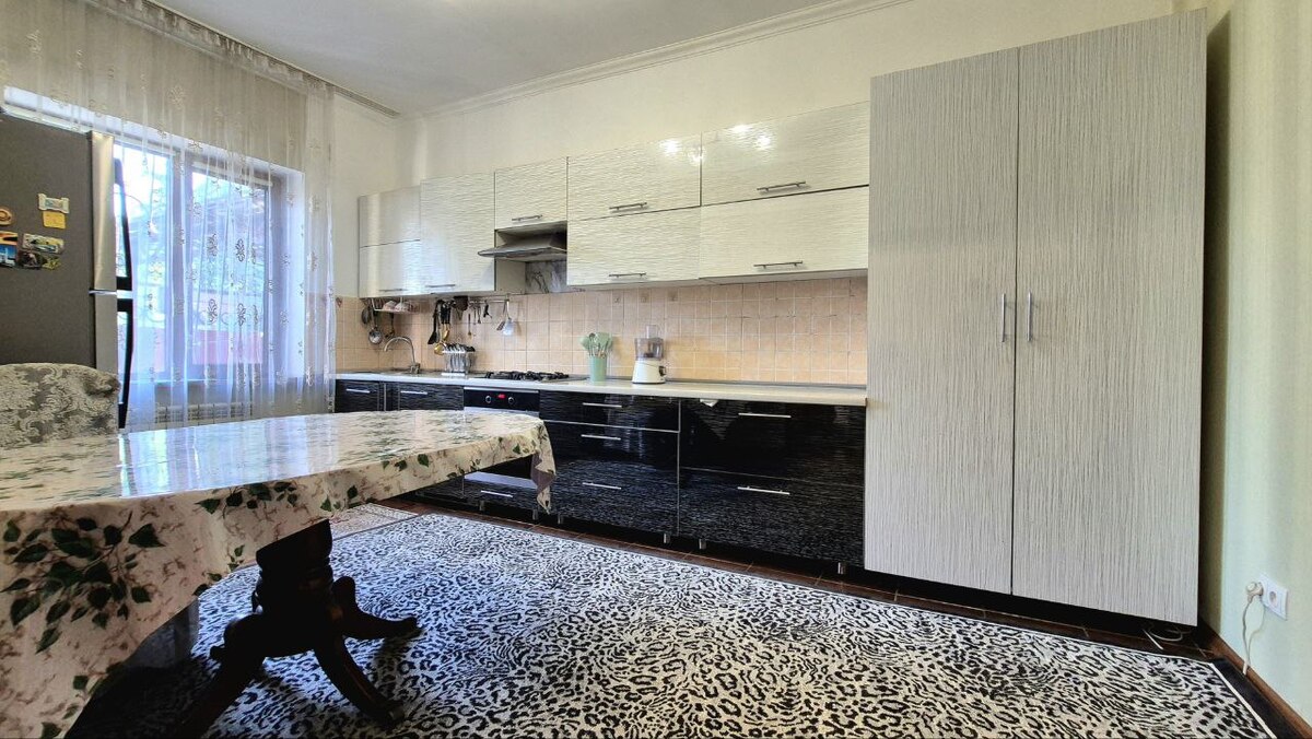 Продается 6-ти комнатный дом в мкр Алгабас. фото 1 Продается 6-ти комнатный дом в мкр Алгабас. фото 1